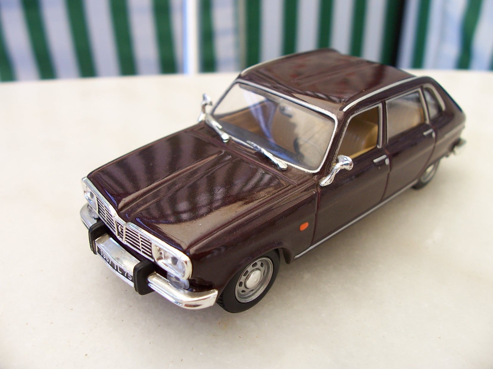 renault 16 miniature